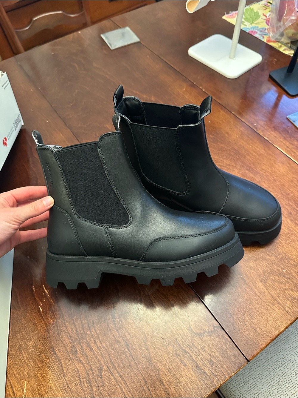 Cougar Shani Chelsea Winter Boots